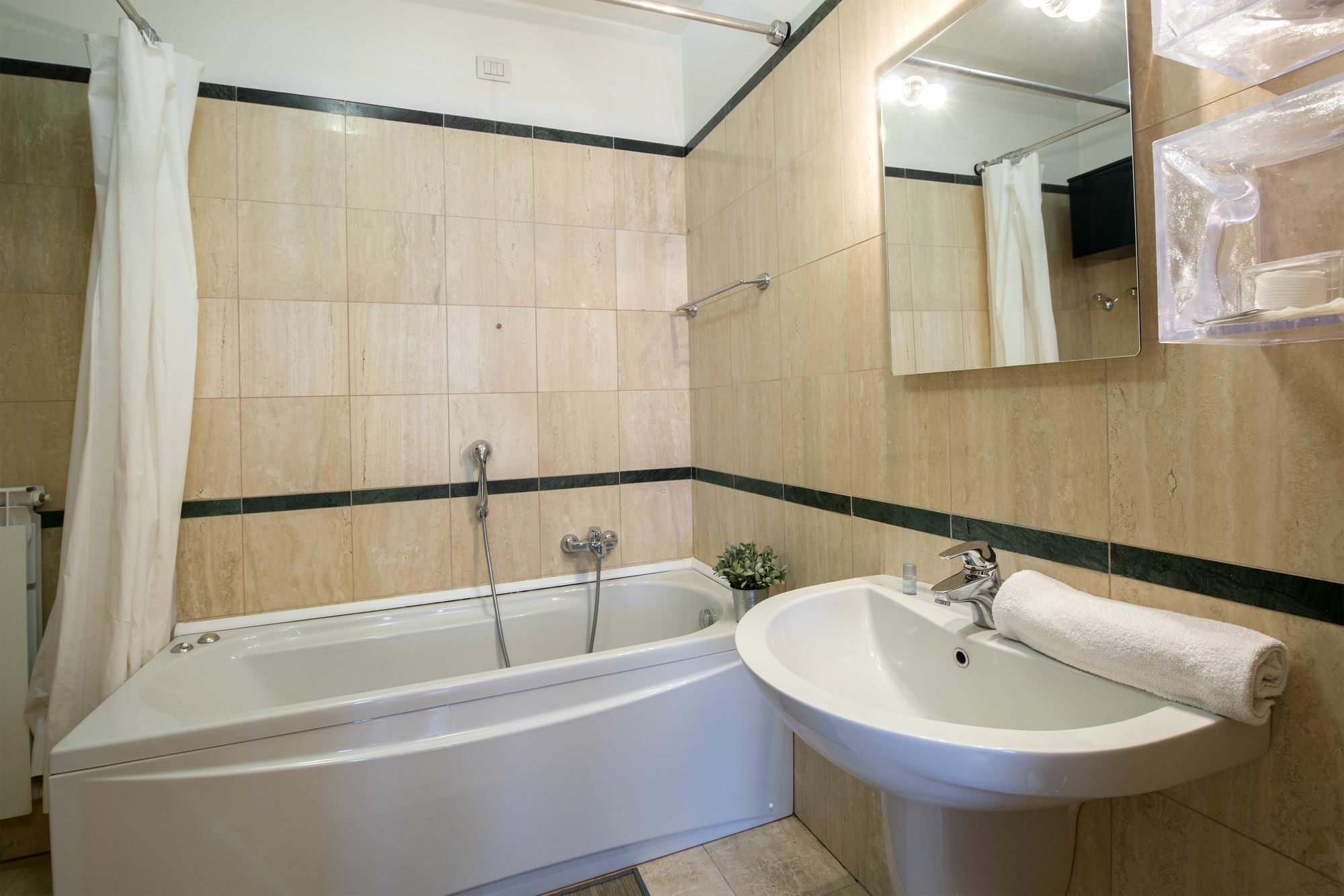 Mila Milart Apartment Milan